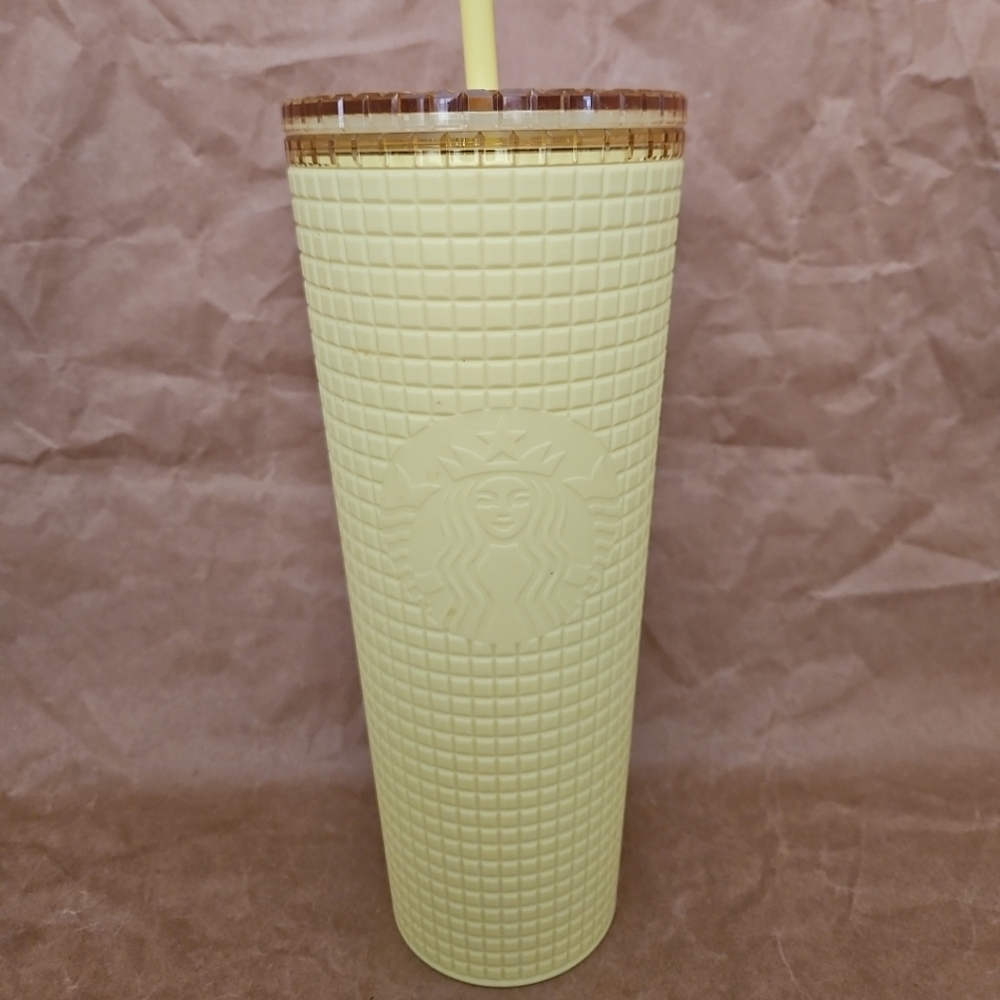 Starbucks 2023 Yellow Meadow Venti Lemon Drop Grid Soft Touch Tumbler 24 Oz